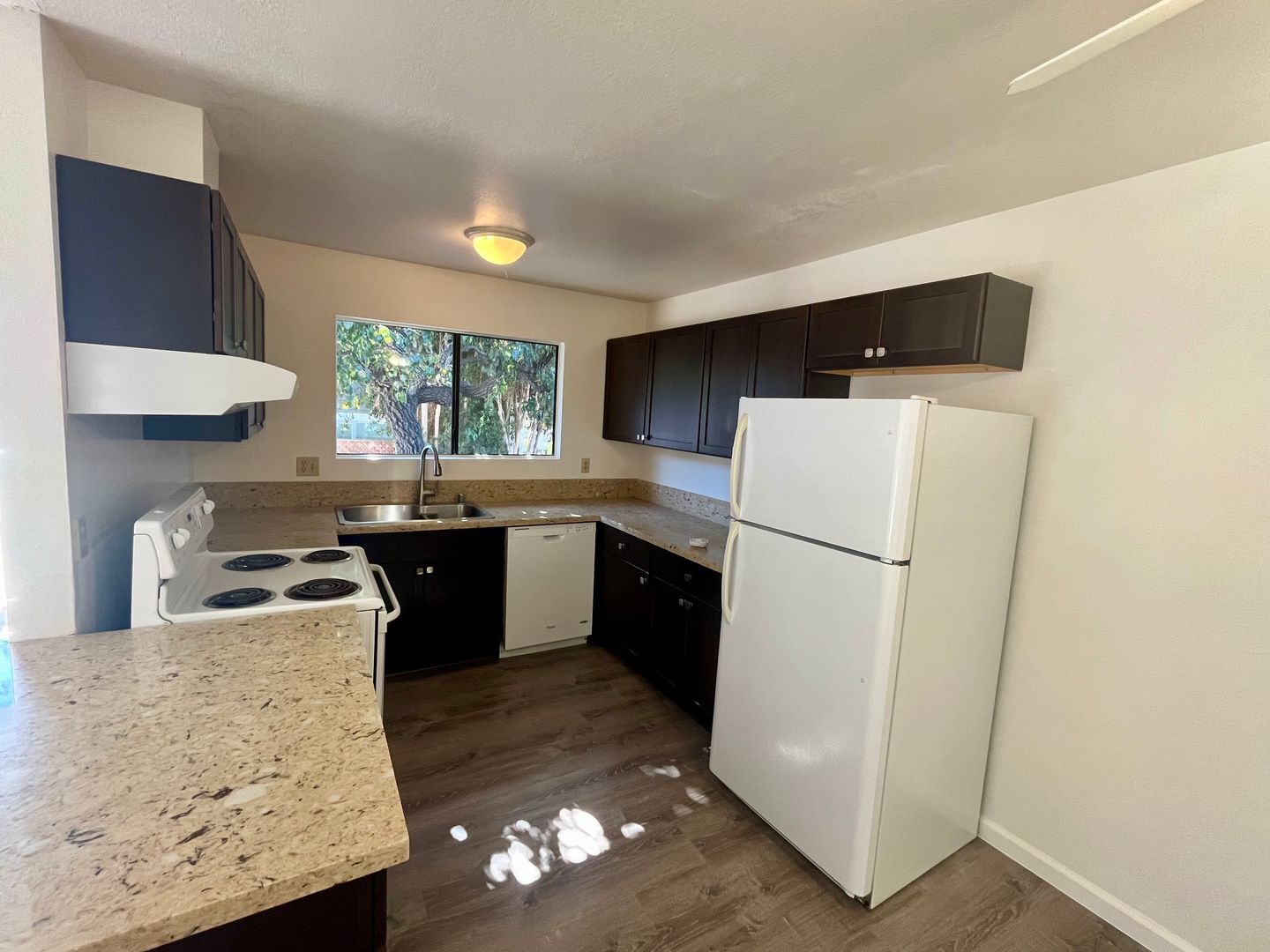 1809-1811 Glasgow - Encinitas - California - 2 bed, 2 bath rental property