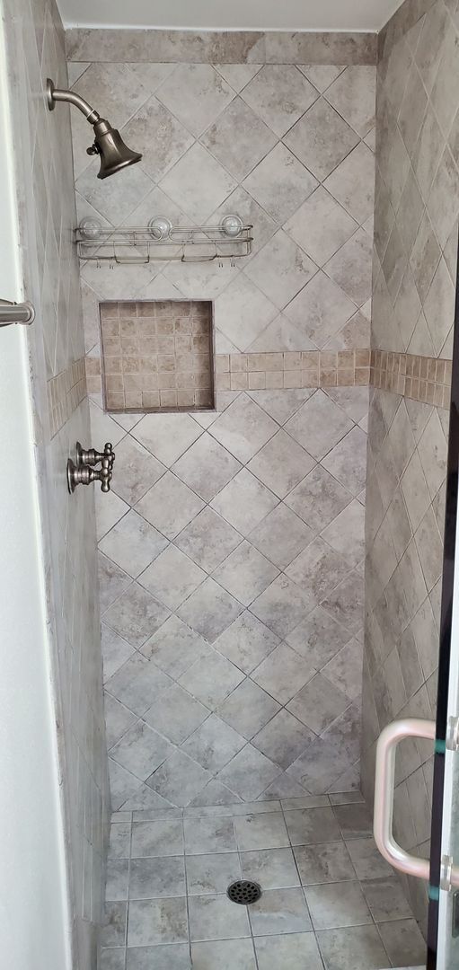 184 Ulysses St - Simi Valley - California - 4 bed, 2.5 bath rental property
