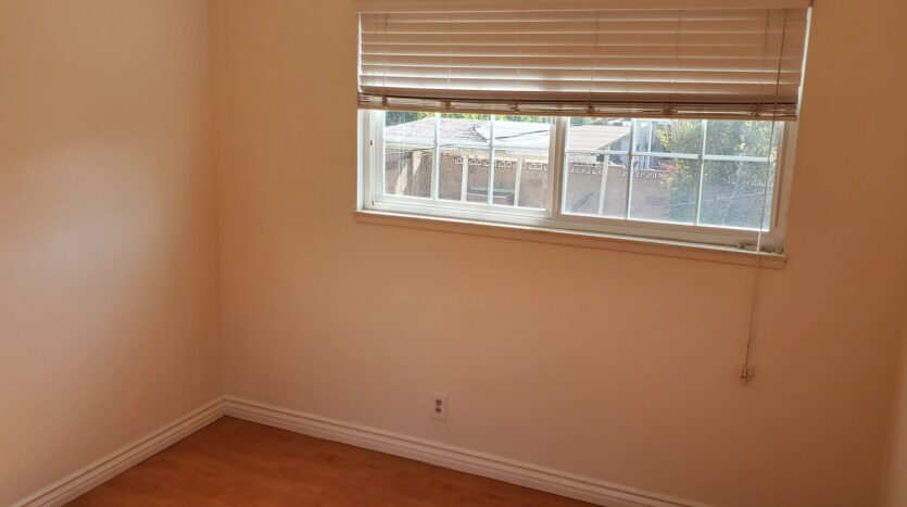 184 Ulysses St - Simi Valley - California - 4 bed, 2.5 bath rental property