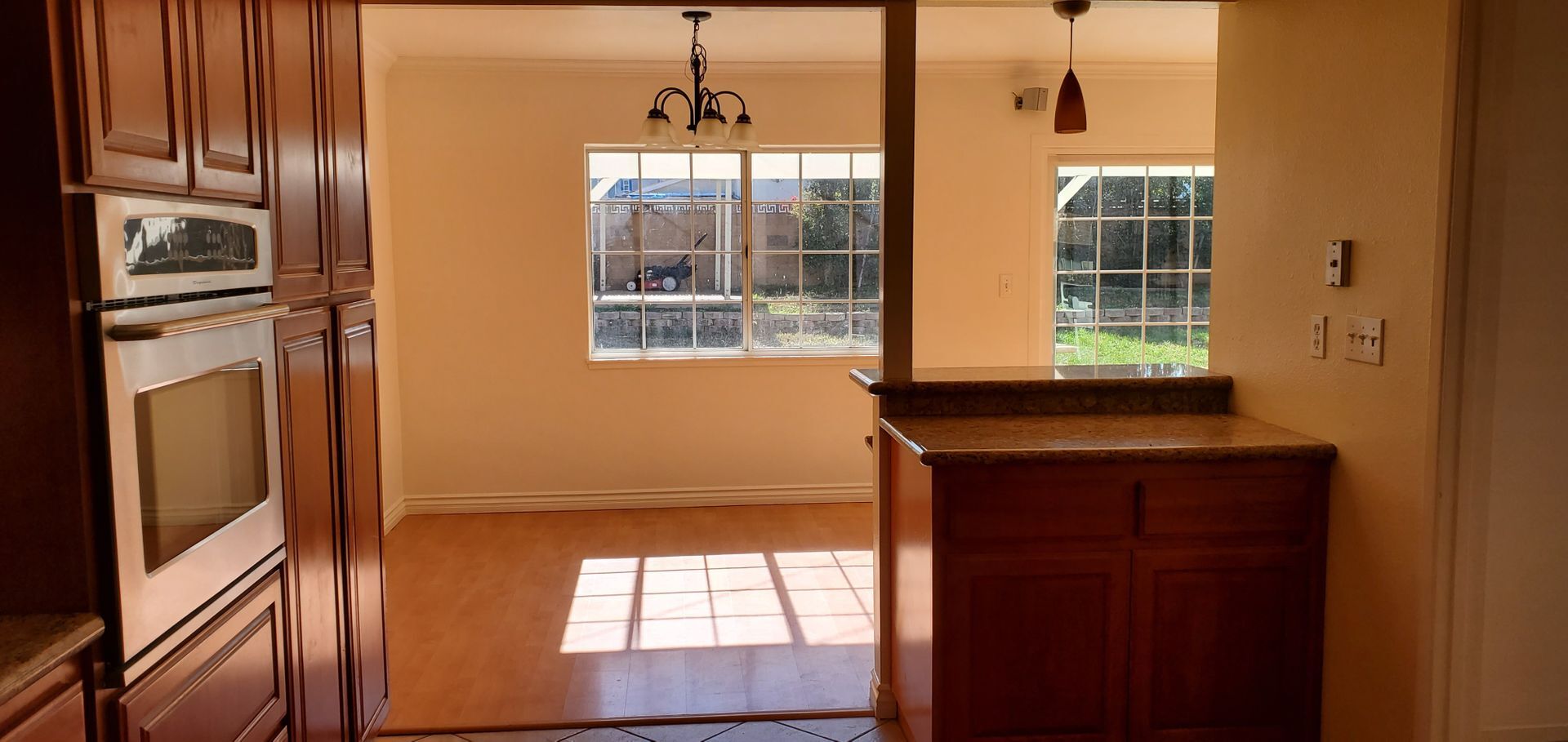 184 Ulysses St - Simi Valley - California - 4 bed, 2.5 bath rental property