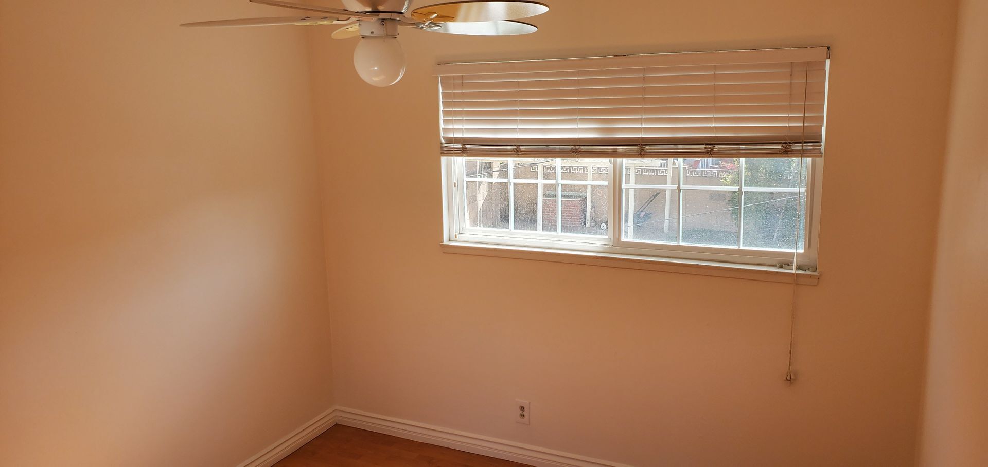 184 Ulysses St - Simi Valley - California - 4 bed, 2.5 bath rental property