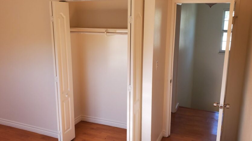184 Ulysses St - Simi Valley - California - 4 bed, 2.5 bath rental property