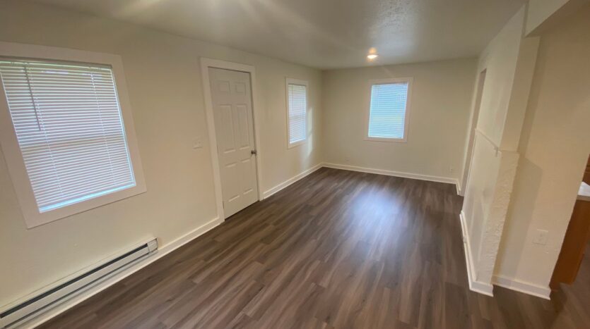 1924 84th St E - Tacoma - Washington - 3 bed, 1.5 bath rental property