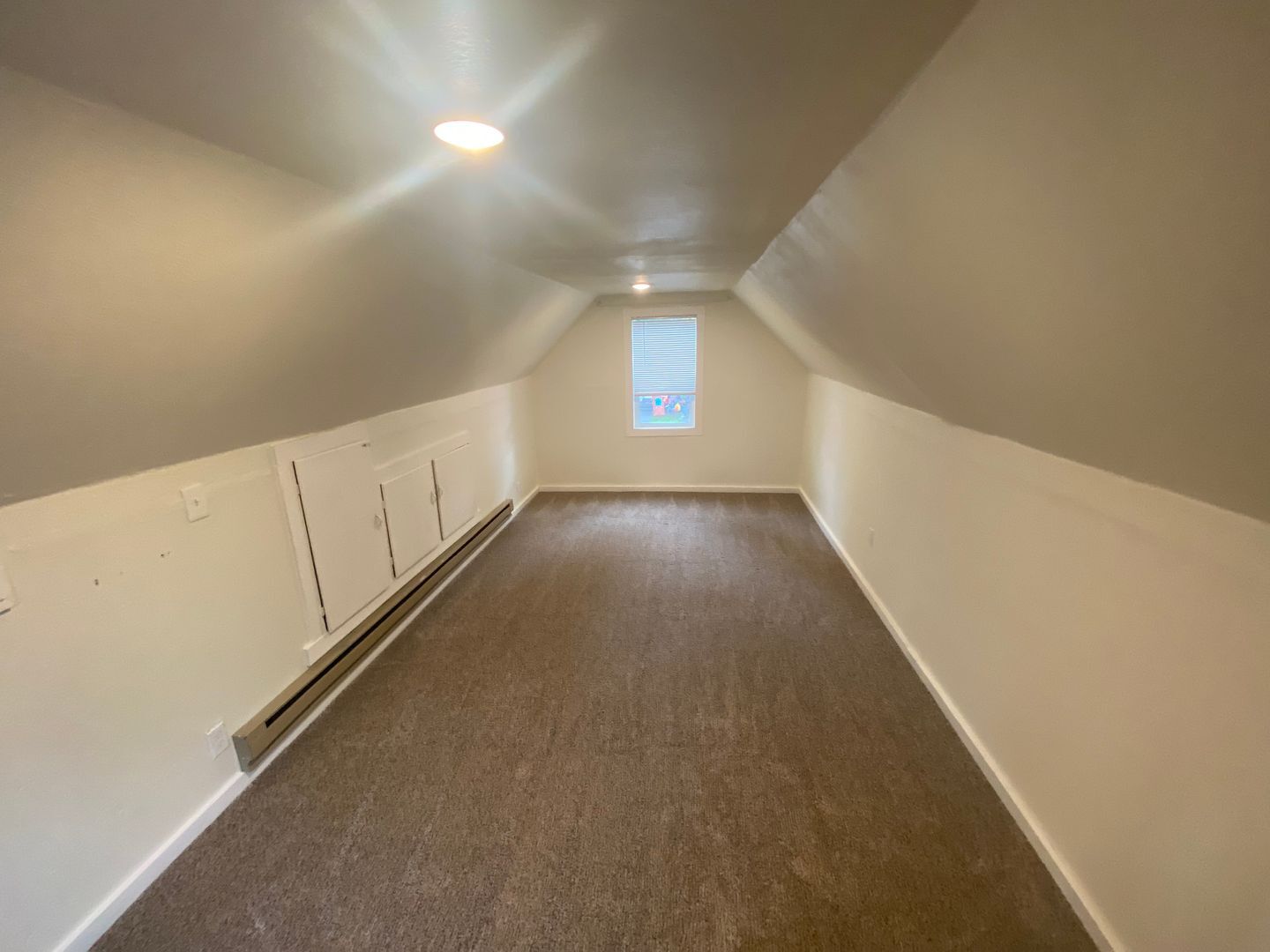 1924 84th St E - Tacoma - Washington - 3 bed, 1.5 bath rental property