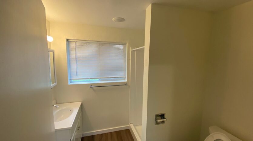 1924 84th St E - Tacoma - Washington - 3 bed, 1.5 bath rental property