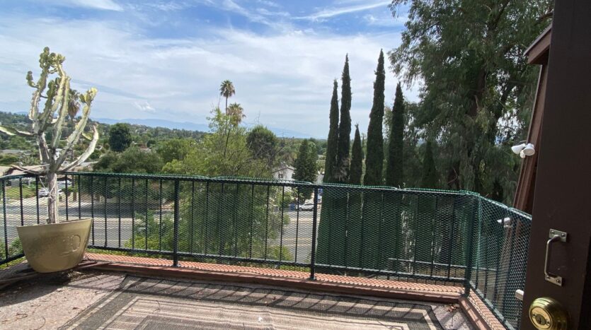 6709 Corie Ln - California - 4 bed, 3.5 bath rental property