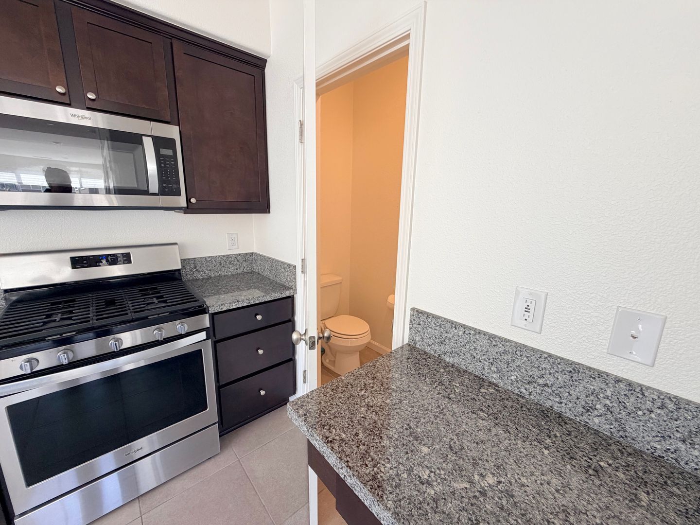 200 Mark Jeffrey Lane - Reno - Nevada - 3 bed, 2.5 bath rental property