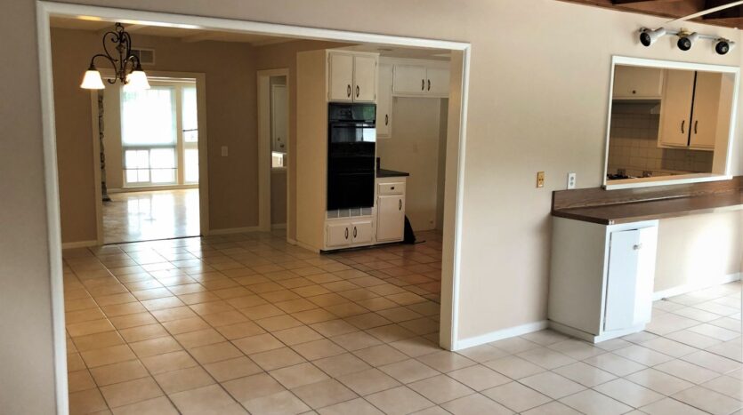 207 E. Woodstock Ave. - Orange - California - 4 bed, 2 bath rental property