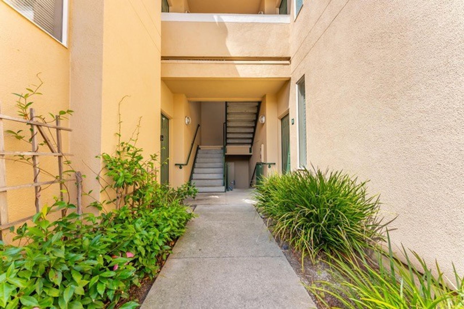 228 Everson Dr. - Santa Cruz - California - 2 bed, 2 bath rental property