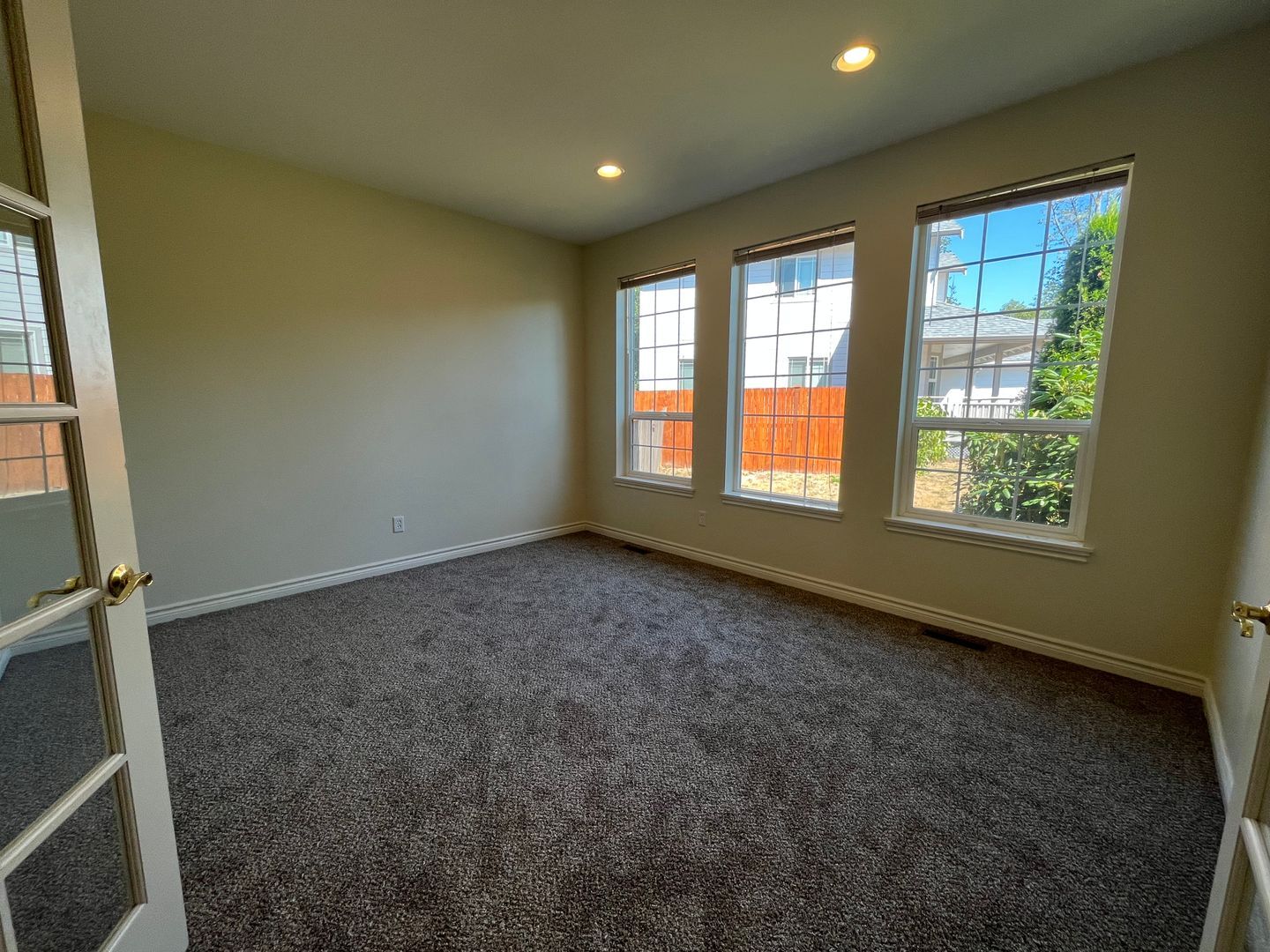 2282 Gardiner Dr. - Ferndale - Washington - 4 bed, 2.5 bath rental property