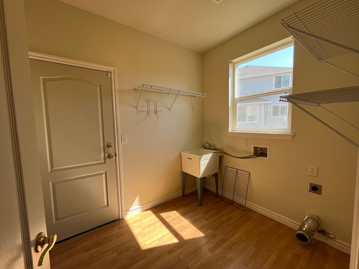 2282 Gardiner Dr. - Ferndale - Washington - 4 bed, 2.5 bath rental property