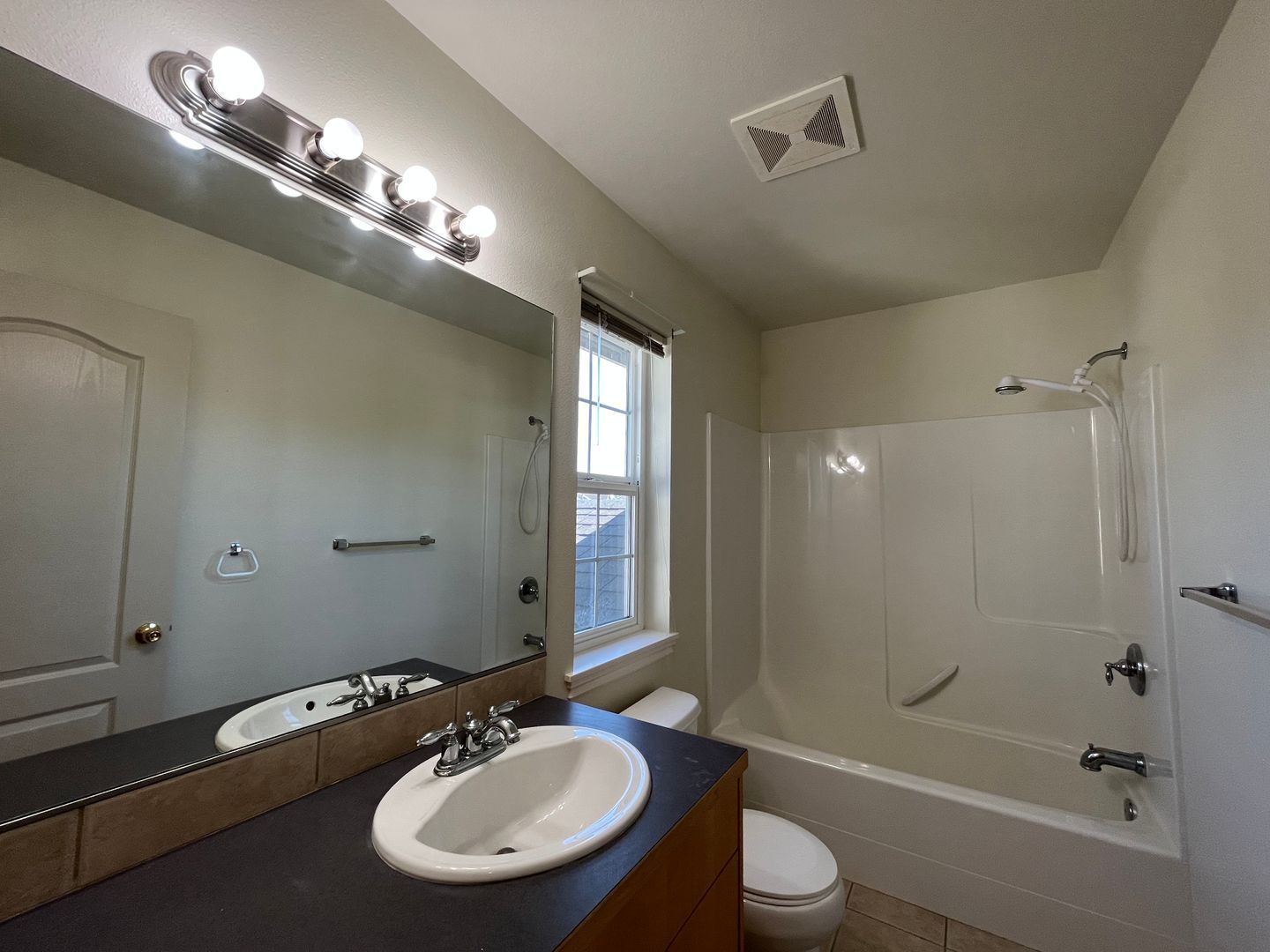 2282 Gardiner Dr. - Ferndale - Washington - 4 bed, 2.5 bath rental property