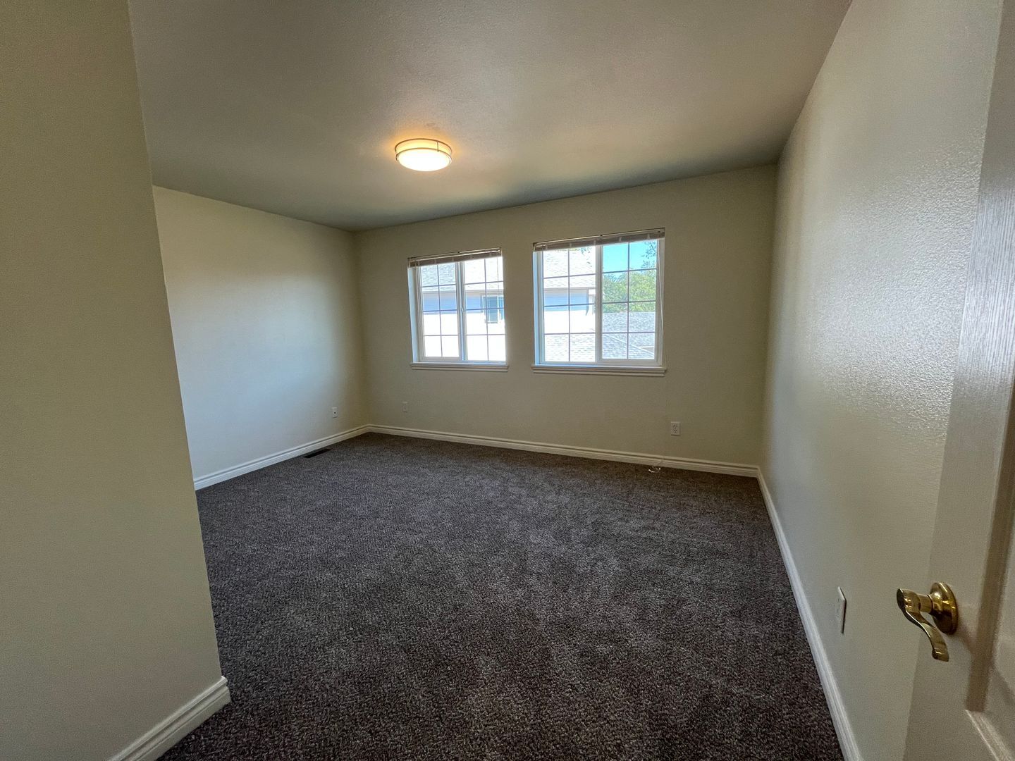 2282 Gardiner Dr. - Ferndale - Washington - 4 bed, 2.5 bath rental property
