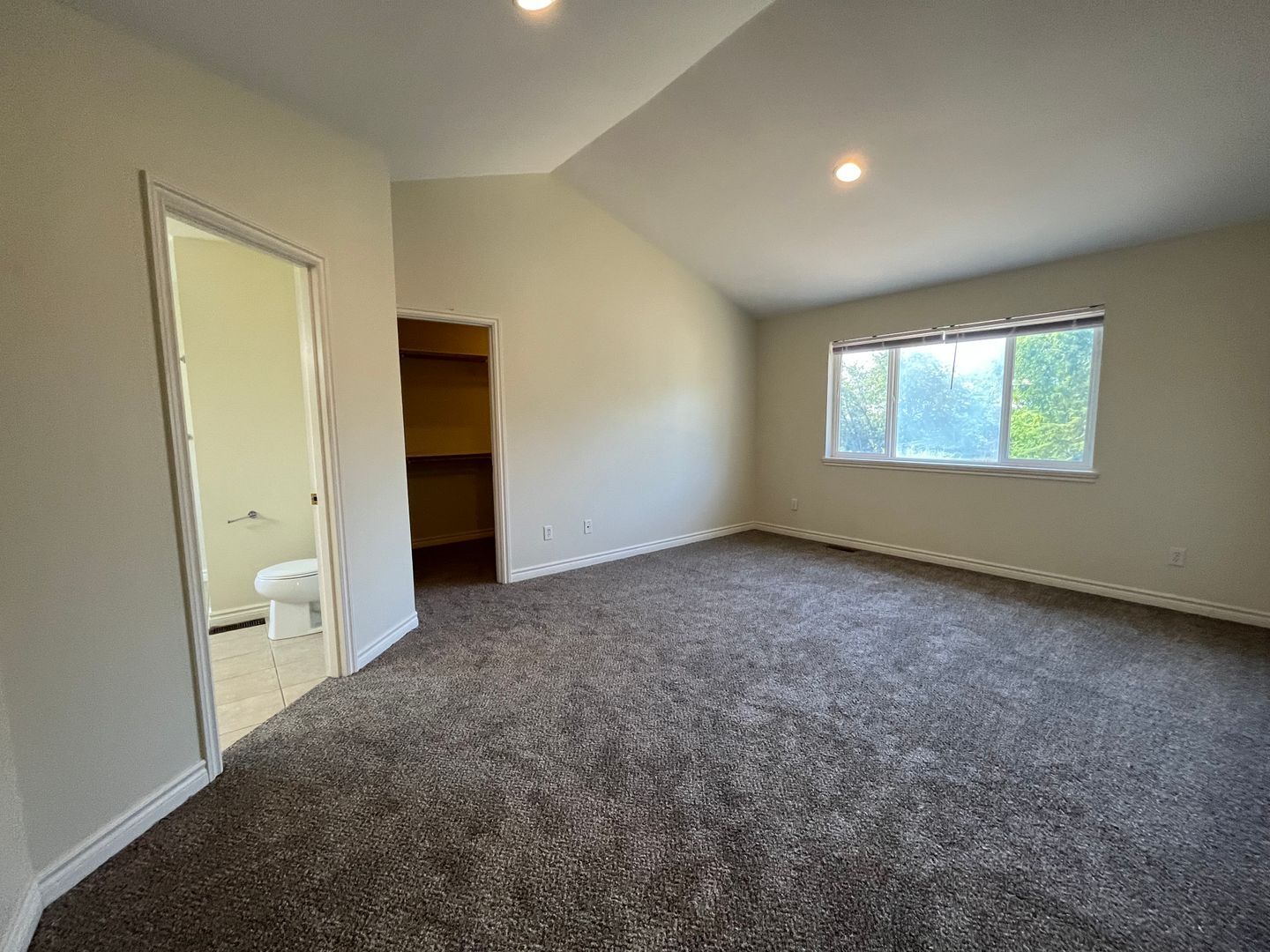 2282 Gardiner Dr. - Ferndale - Washington - 4 bed, 2.5 bath rental property