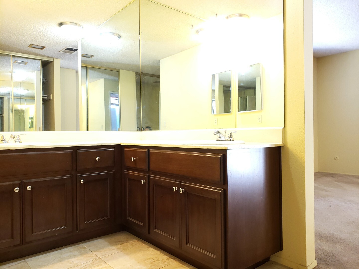 230 Dewane Drive - El Cajon - California - 4 bed, 2.5 bath rental property