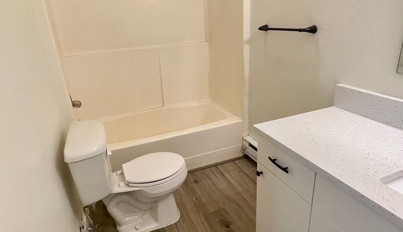 2328 Queen St. - 15 - Bellingham - Washington - 1 bed, 1 bath rental property