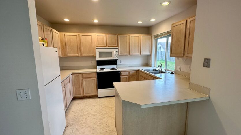 2425 Kentucky St. - Bellingham - Washington - 3 bed, 2.5 bath rental property