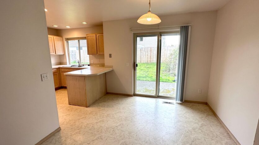 2425 Kentucky St. - Bellingham - Washington - 3 bed, 2.5 bath rental property