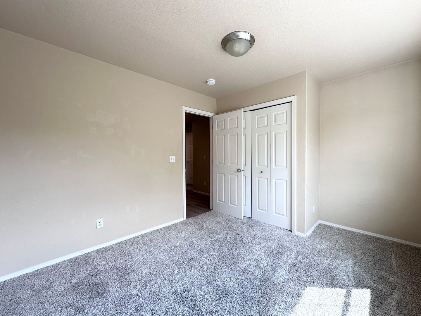 2472 NW Rogue Valley Terrace - Beaverton - Oregon - 3 bed, 2.5 bath rental property
