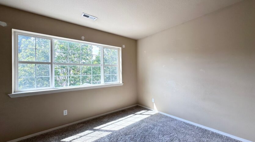 2472 NW Rogue Valley Terrace - Beaverton - Oregon - 3 bed, 2.5 bath rental property