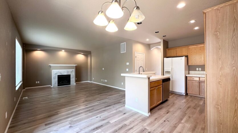 2472 NW Rogue Valley Terrace - Beaverton - Oregon - 3 bed, 2.5 bath rental property