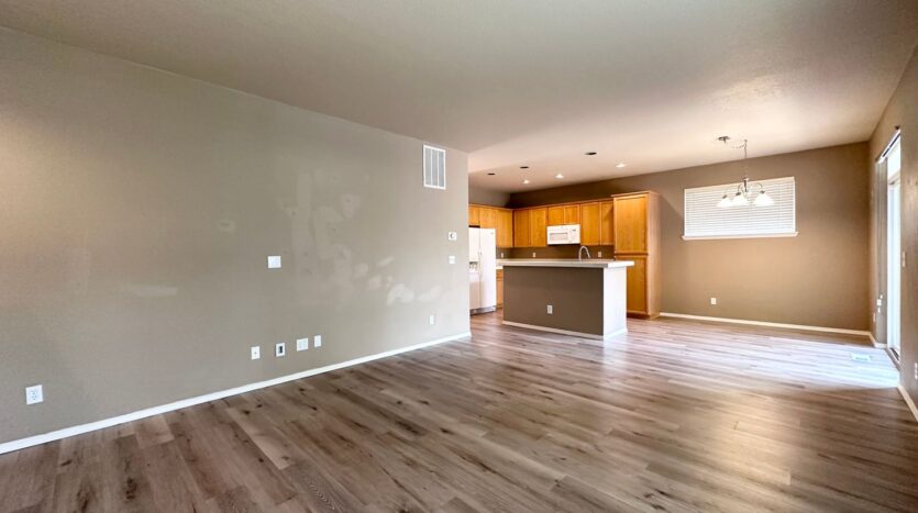 2472 NW Rogue Valley Terrace - Beaverton - Oregon - 3 bed, 2.5 bath rental property
