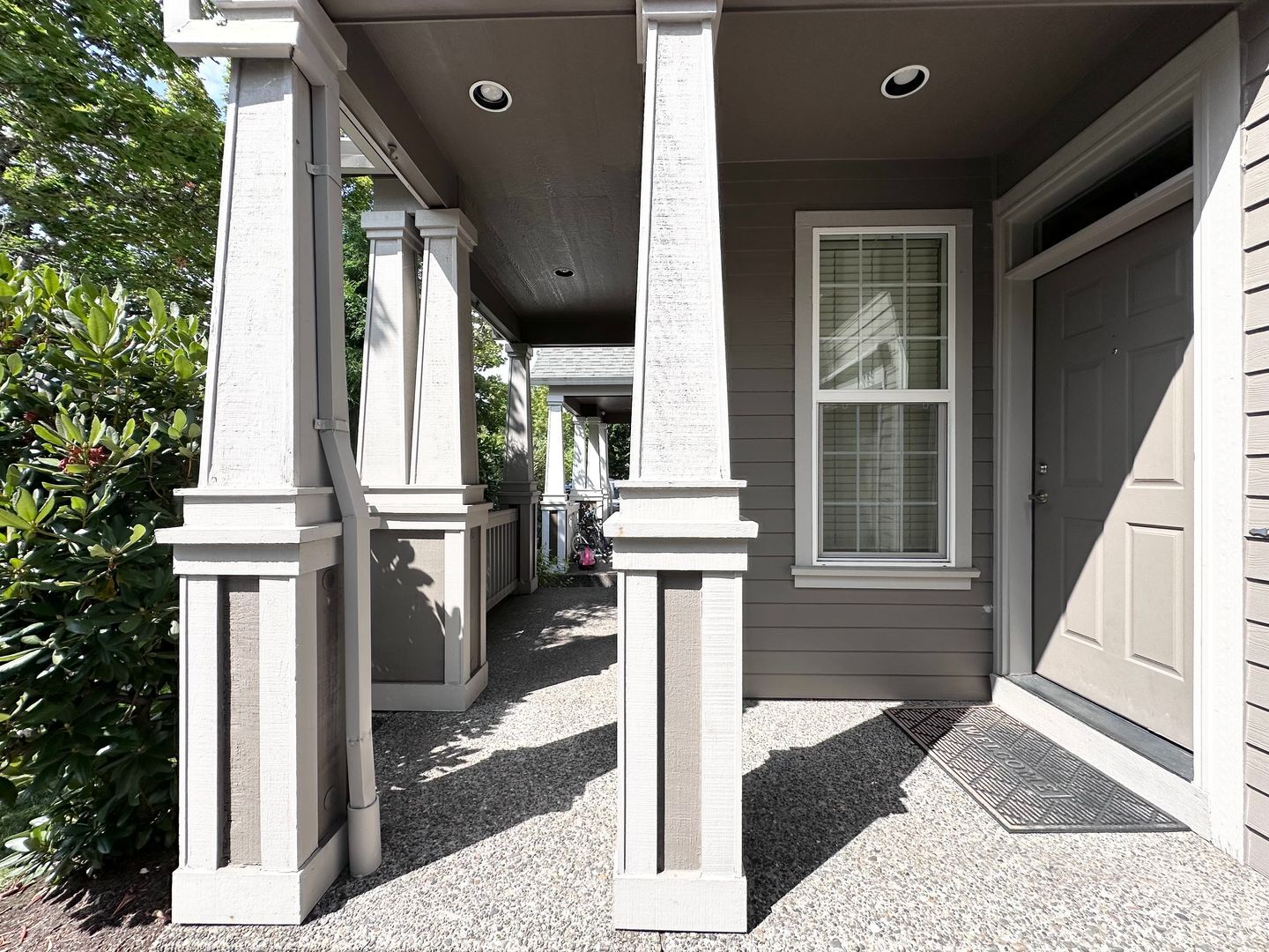 2472 NW Rogue Valley Terrace - Beaverton - Oregon - 3 bed, 2.5 bath rental property