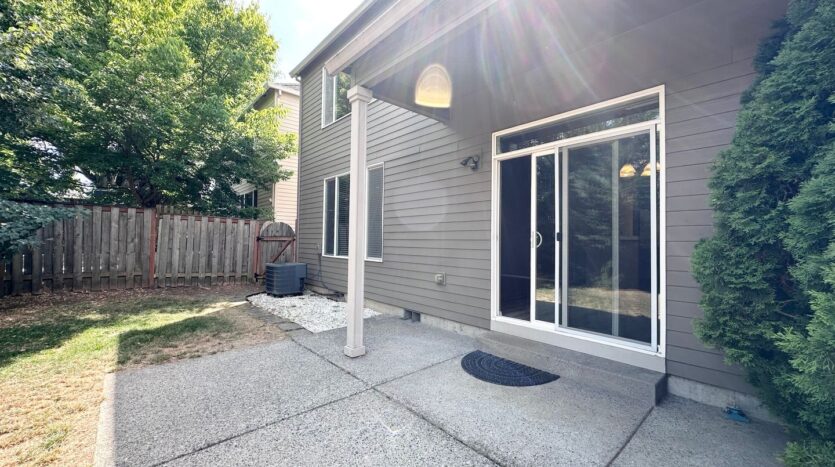2472 NW Rogue Valley Terrace - Beaverton - Oregon - 3 bed, 2.5 bath rental property