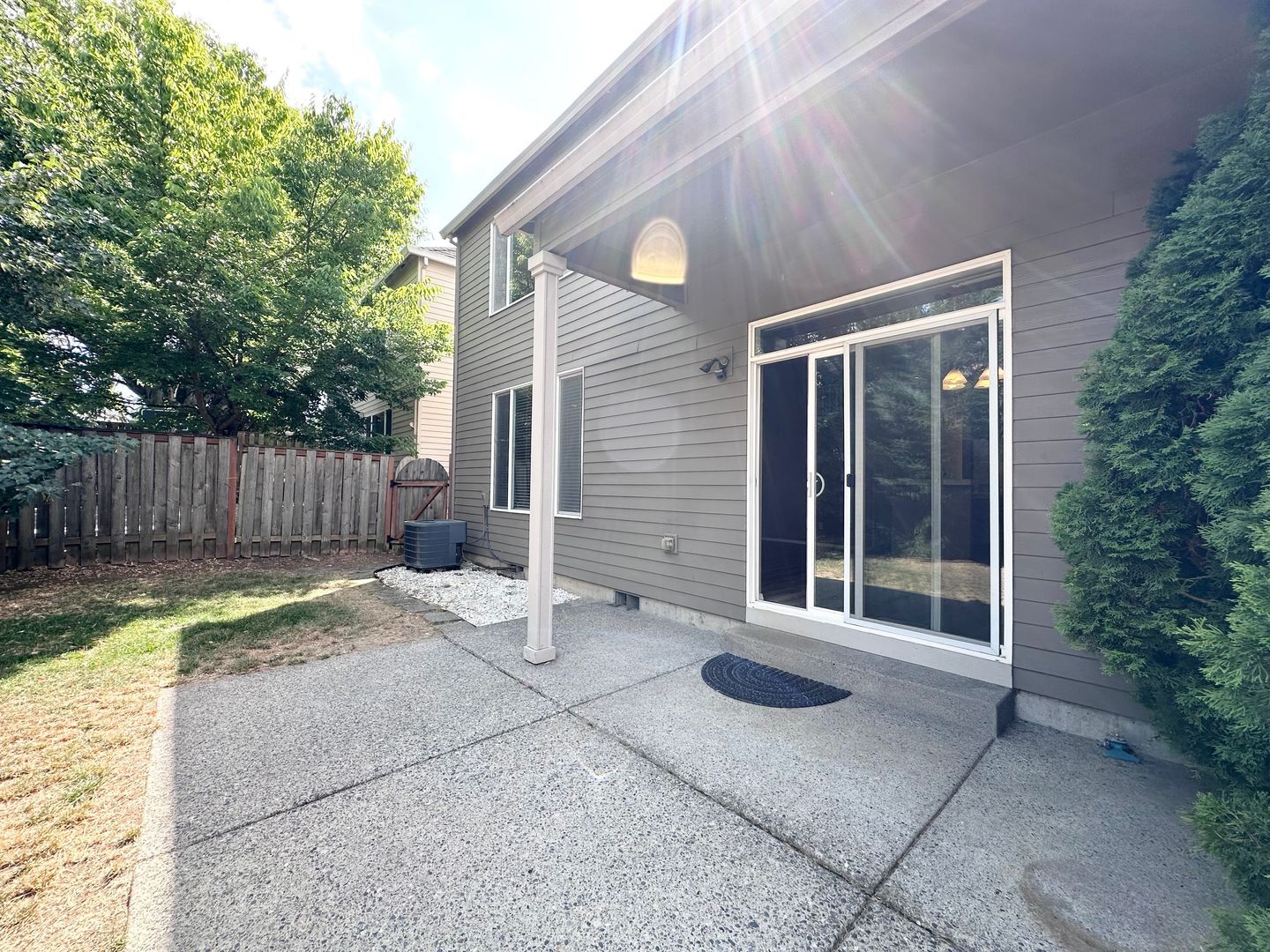 2472 NW Rogue Valley Terrace - Beaverton - Oregon - 3 bed, 2.5 bath rental property