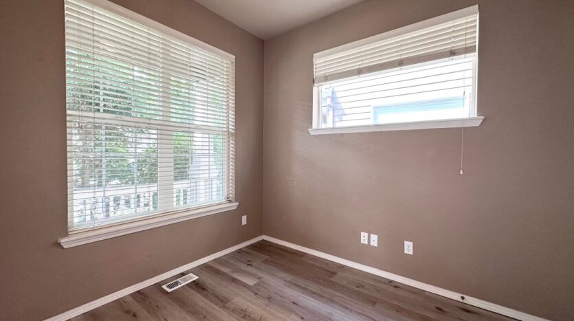 2472 NW Rogue Valley Terrace - Beaverton - Oregon - 3 bed, 2.5 bath rental property