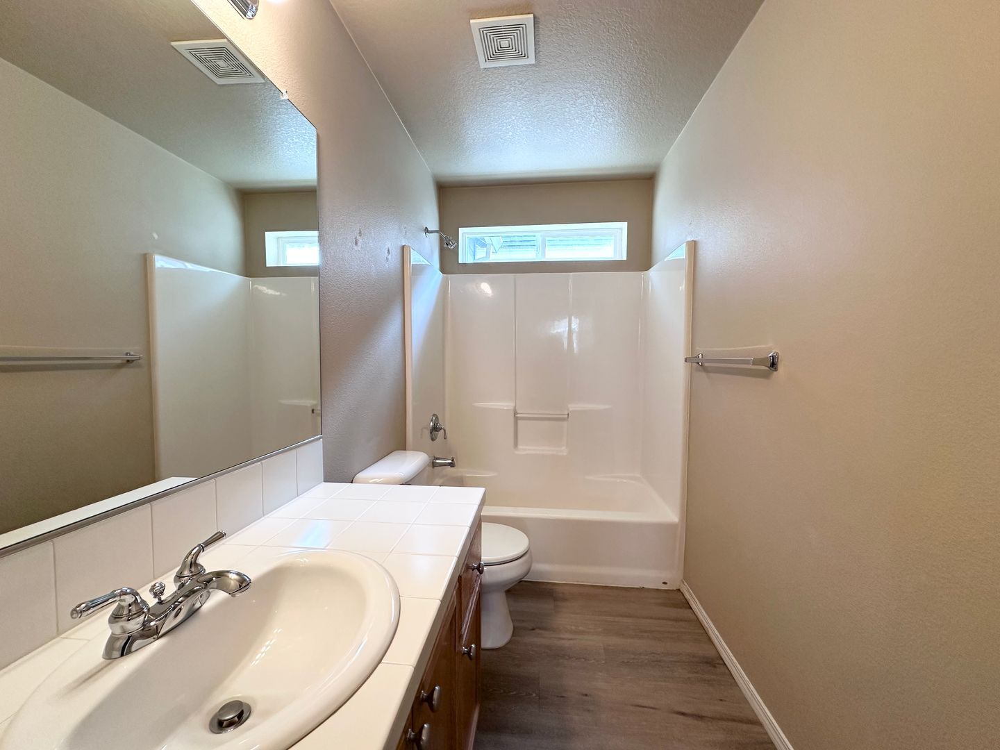 2472 NW Rogue Valley Terrace - Beaverton - Oregon - 3 bed, 2.5 bath rental property