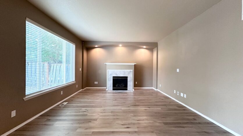 2472 NW Rogue Valley Terrace - Beaverton - Oregon - 3 bed, 2.5 bath rental property