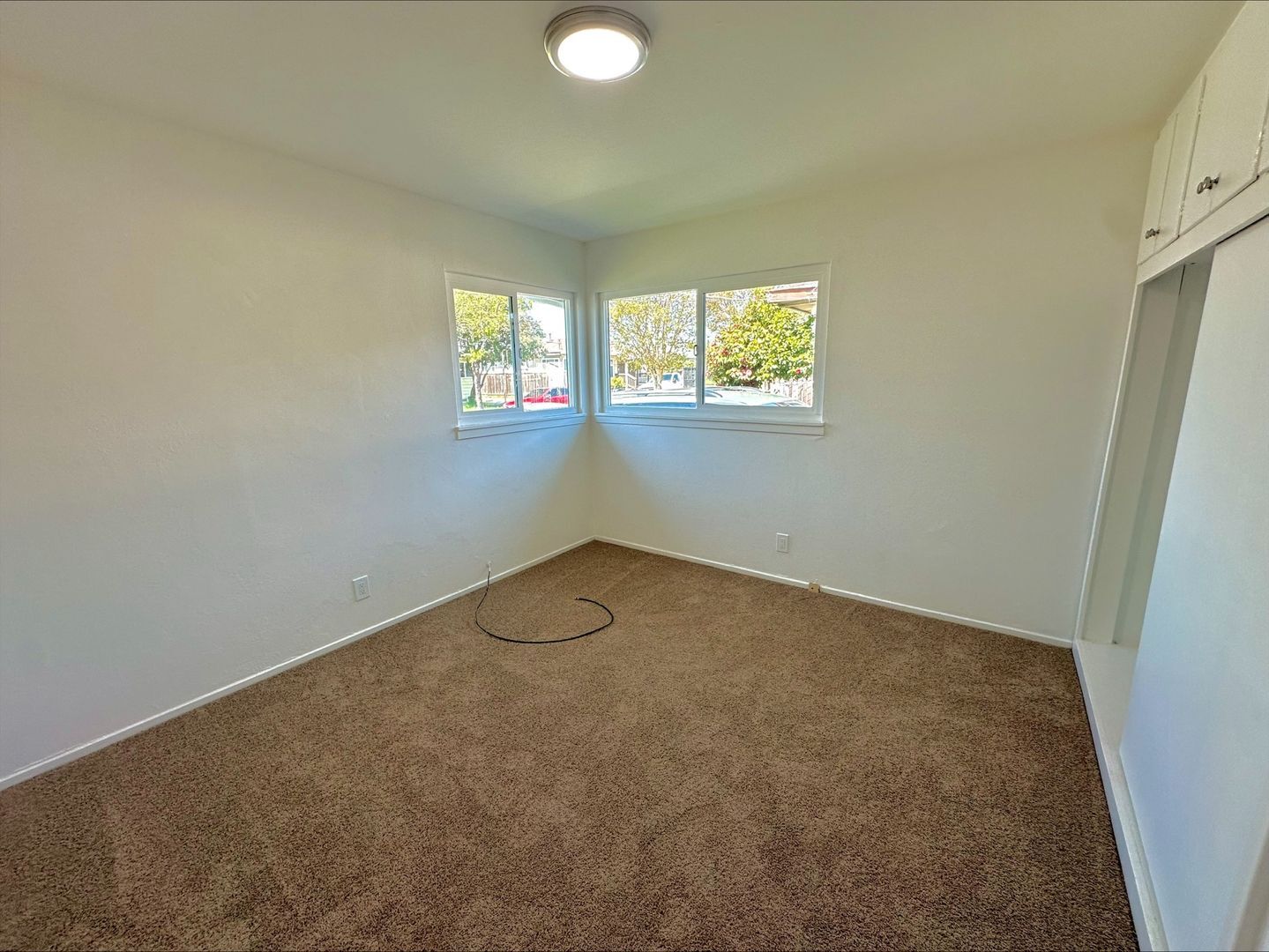  24828-24830 Thomas Avenue - Hayward - California - 2 bed, 1 bath rental property