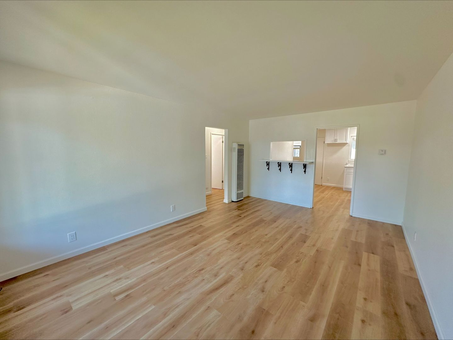  24828-24830 Thomas Avenue - Hayward - California - 2 bed, 1 bath rental property