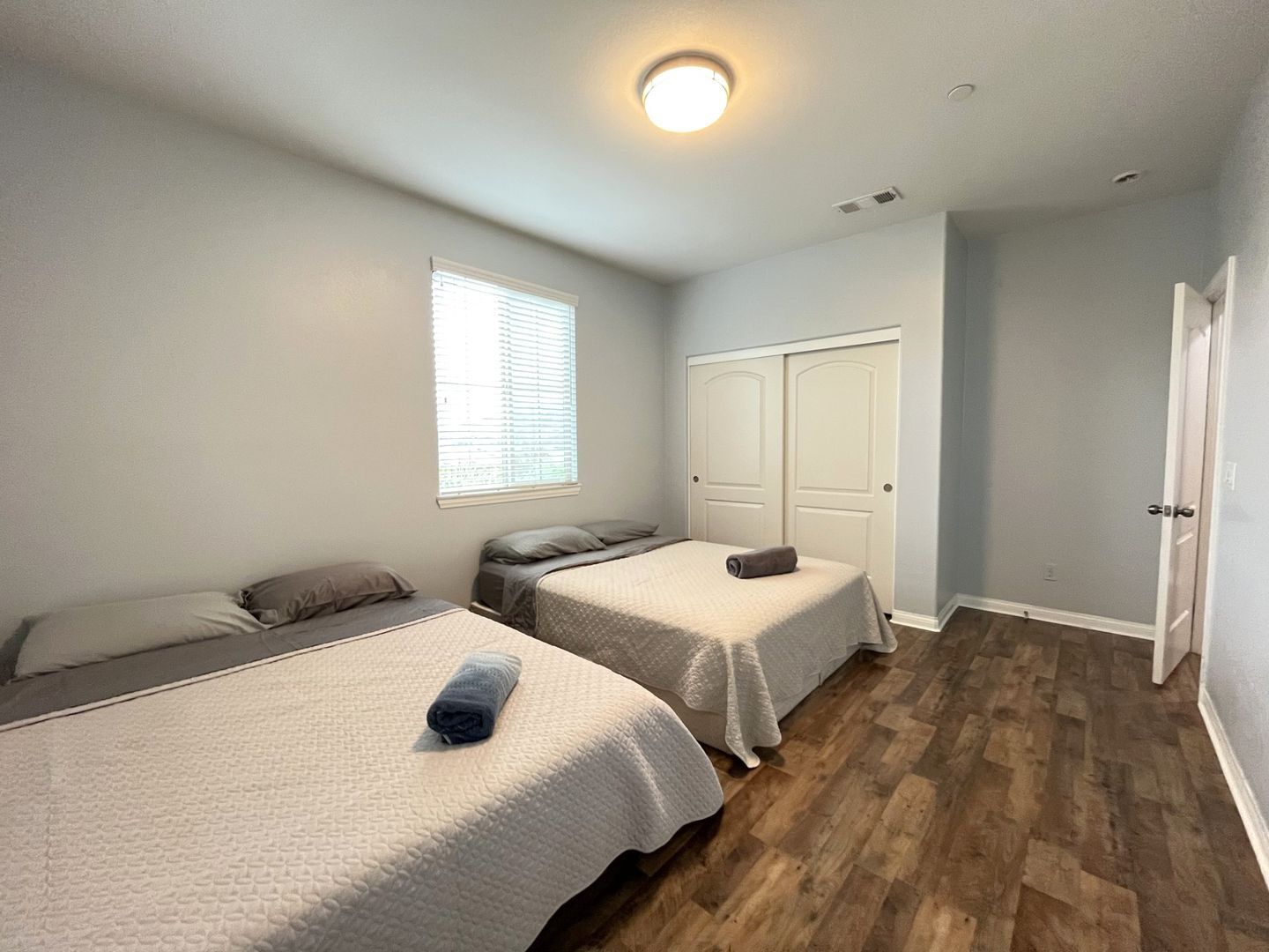26297 Santiago Canyon Rd. - Corona - California - 5 bed, 4.5 bath rental property