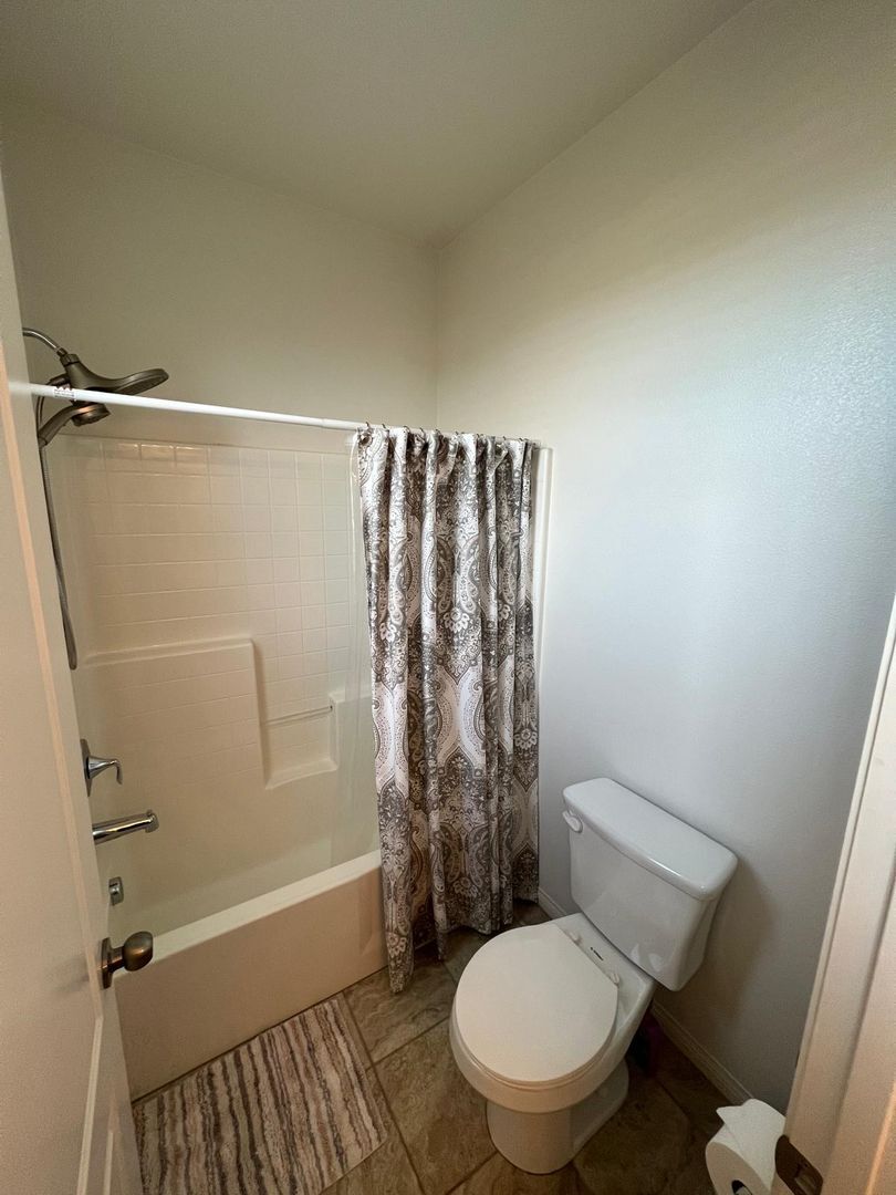 26297 Santiago Canyon Rd. - Corona - California - 5 bed, 5 bath rental property