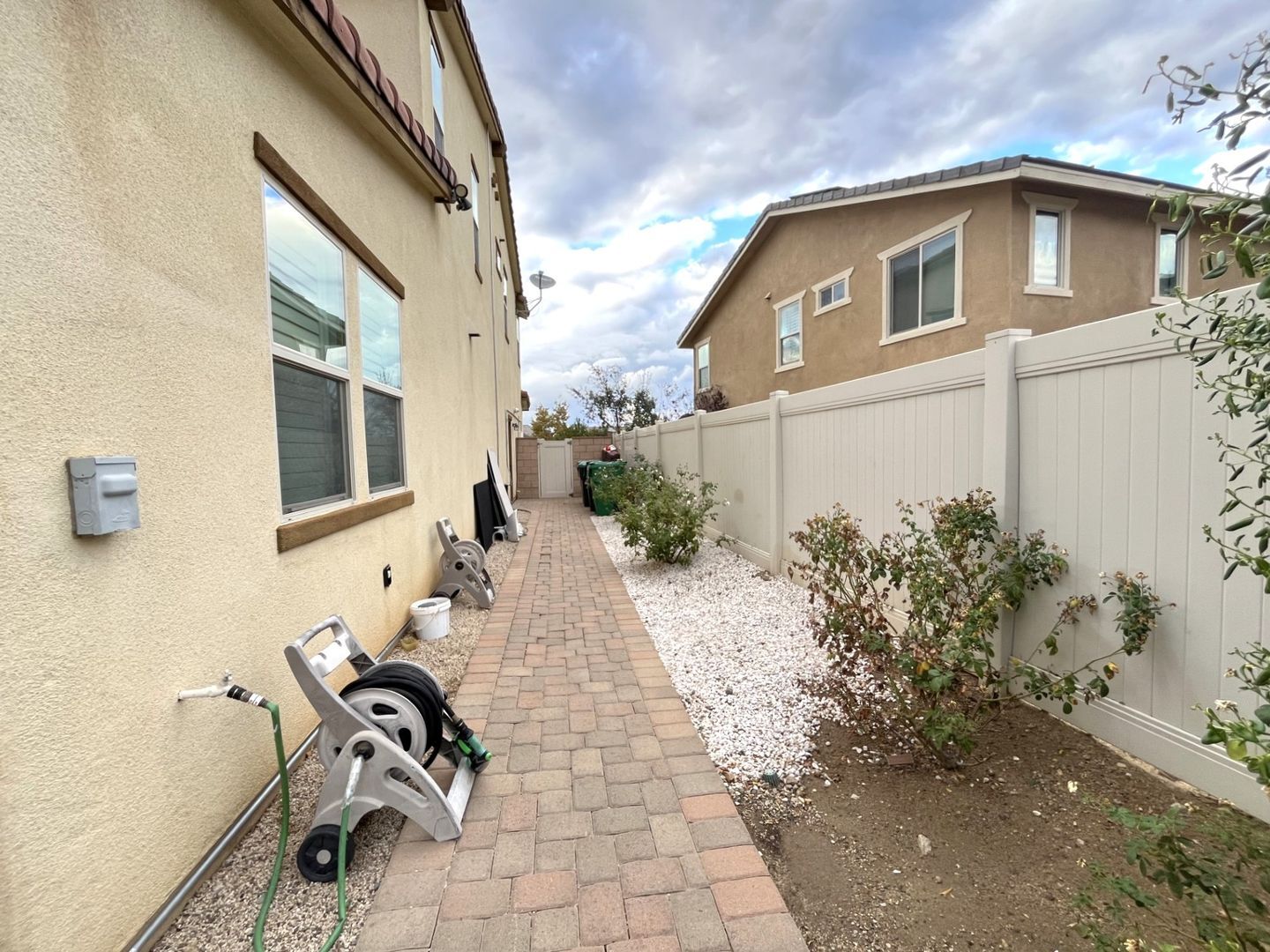 26297 Santiago Canyon Rd. - Corona - California - 5 bed, 4.5 bath rental property