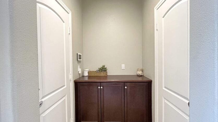 26297 Santiago Canyon Rd. - Corona - California - 5 bed, 4.5 bath rental property