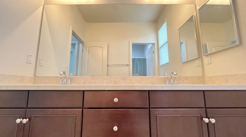 26297 Santiago Canyon Rd. - Corona - California - 5 bed, 4.5 bath rental property