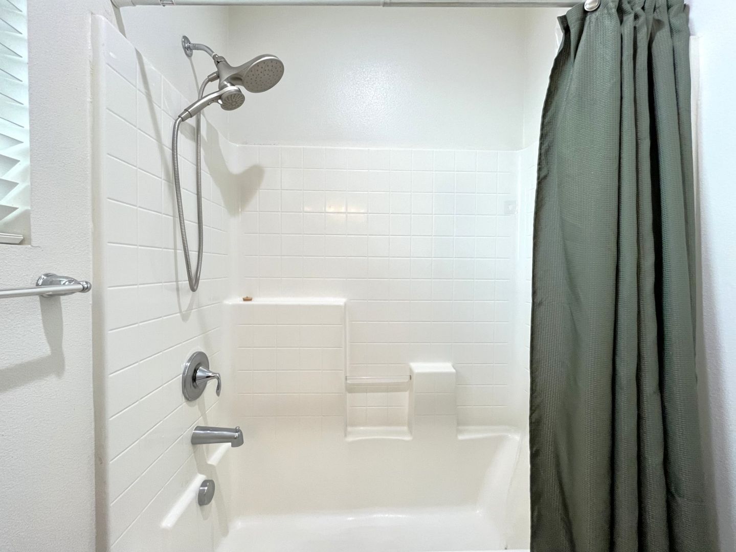 26297 Santiago Canyon Rd. - Corona - California - 5 bed, 4.5 bath rental property