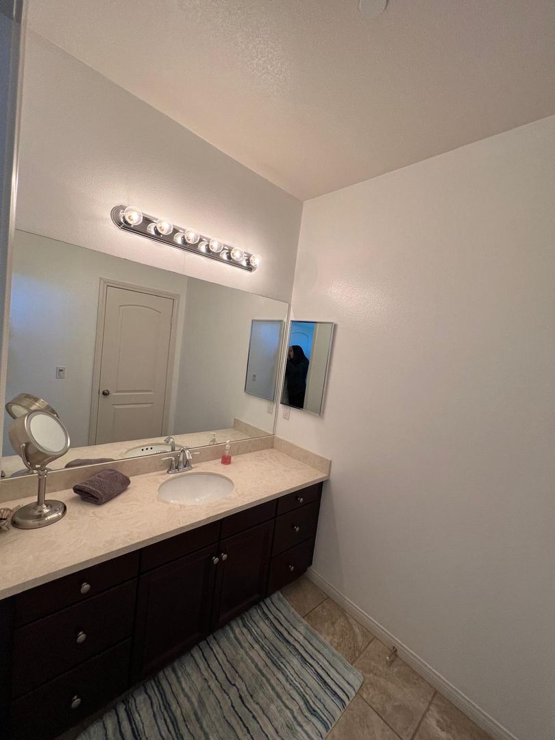 26297 Santiago Canyon Rd. - Corona - California - 5 bed, 5 bath rental property