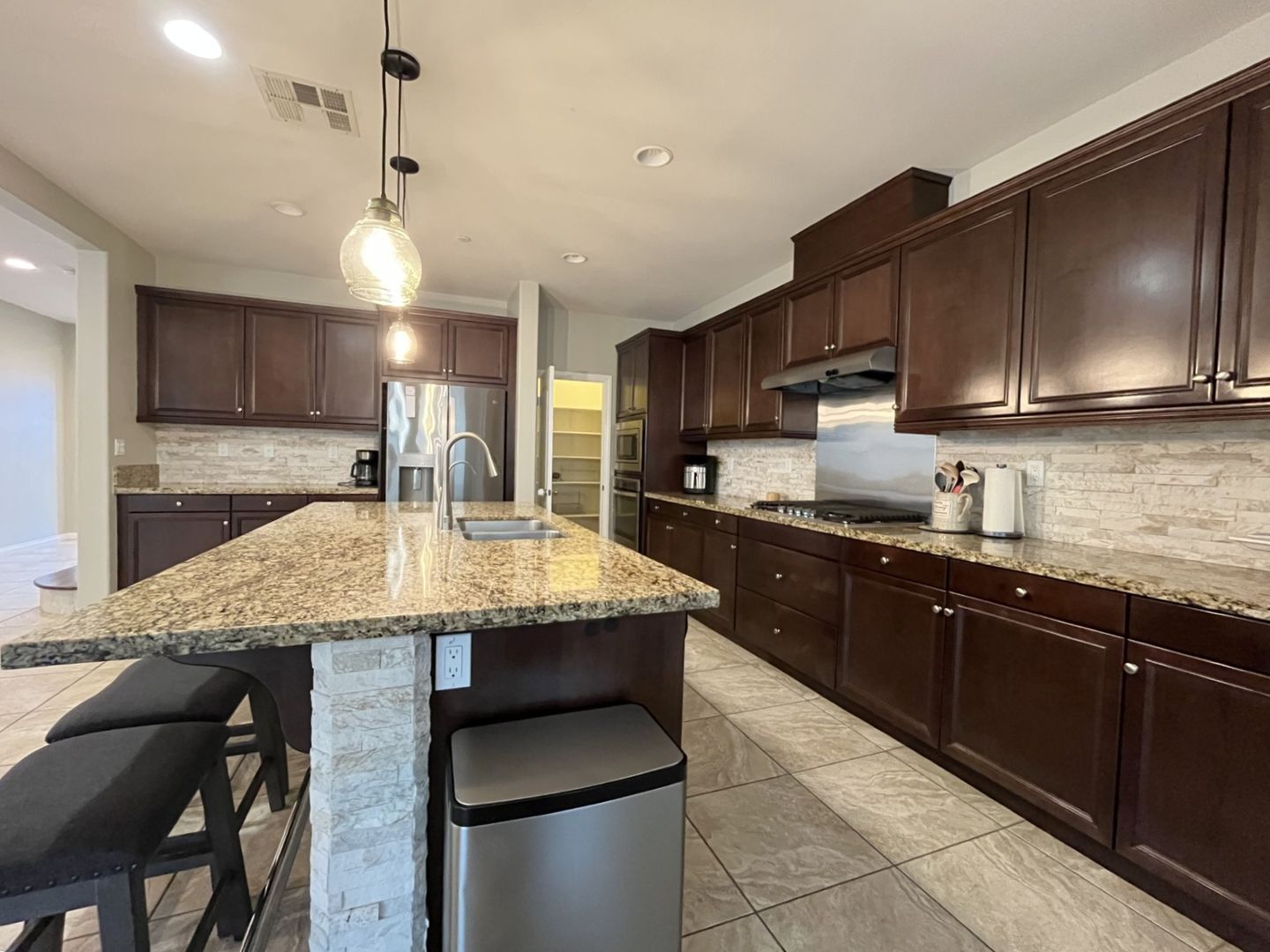 26297 Santiago Canyon Rd. - Corona - California - 5 bed, 4.5 bath rental property