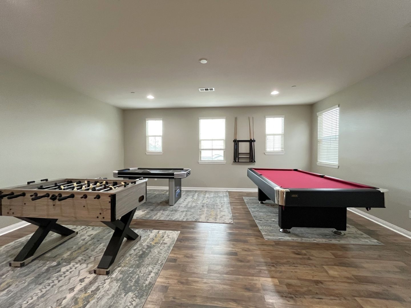26297 Santiago Canyon Rd. - Corona - California - 5 bed, 4.5 bath rental property