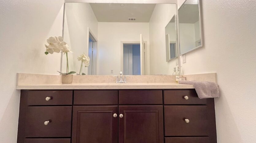 26297 Santiago Canyon Rd. - Corona - California - 5 bed, 4.5 bath rental property