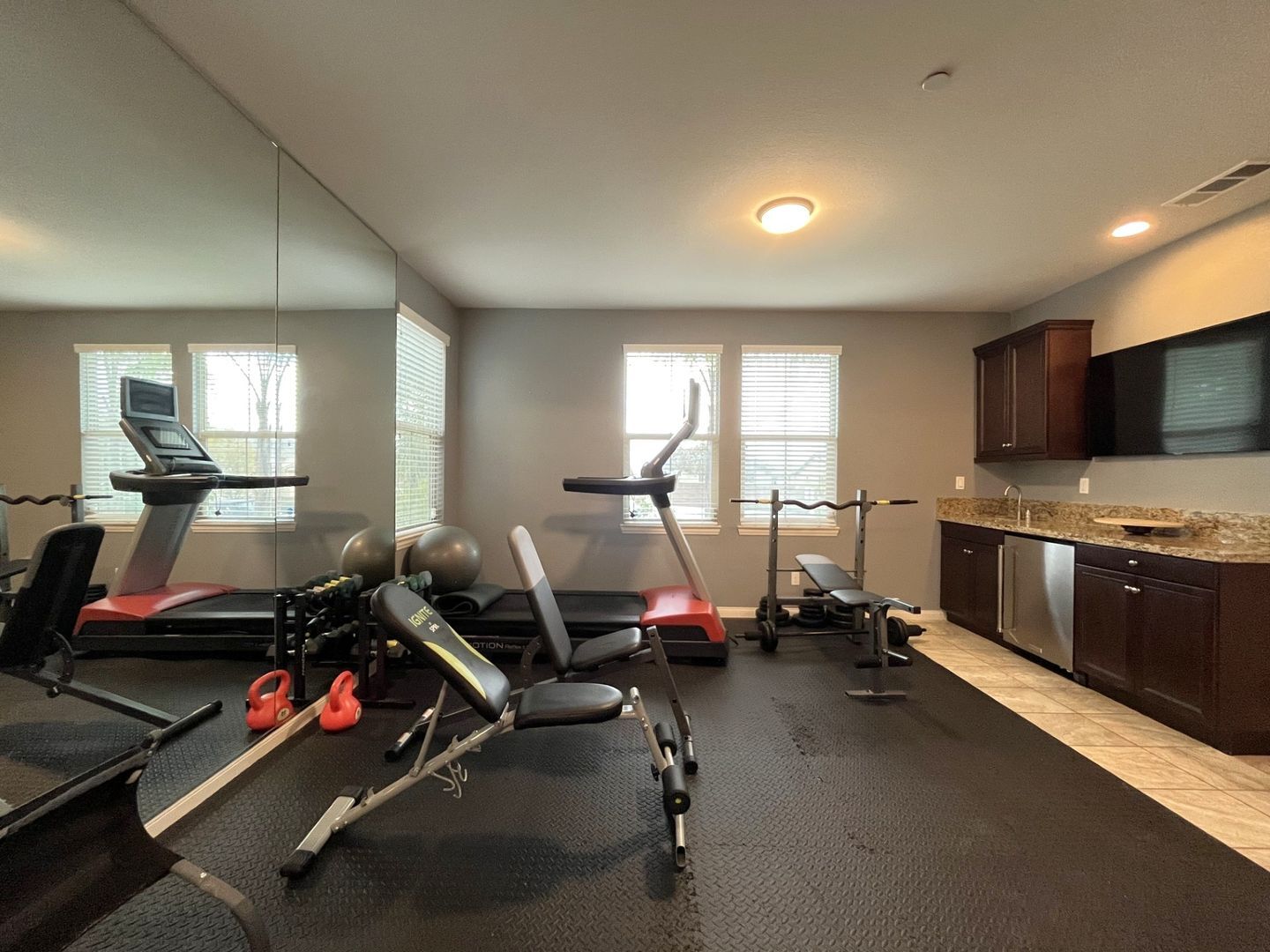 26297 Santiago Canyon Rd. - Corona - California - 5 bed, 4.5 bath rental property