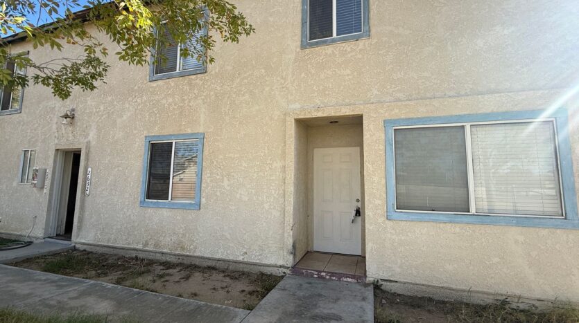 2634 Desert St. - 2630 - Rosamond - California - 1 bed, 1 bath rental property