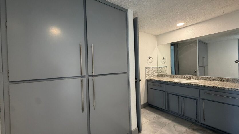 2724 El Caprice Drive  - Rancho Cordova - California - 2 bed, 2.5 bath rental property