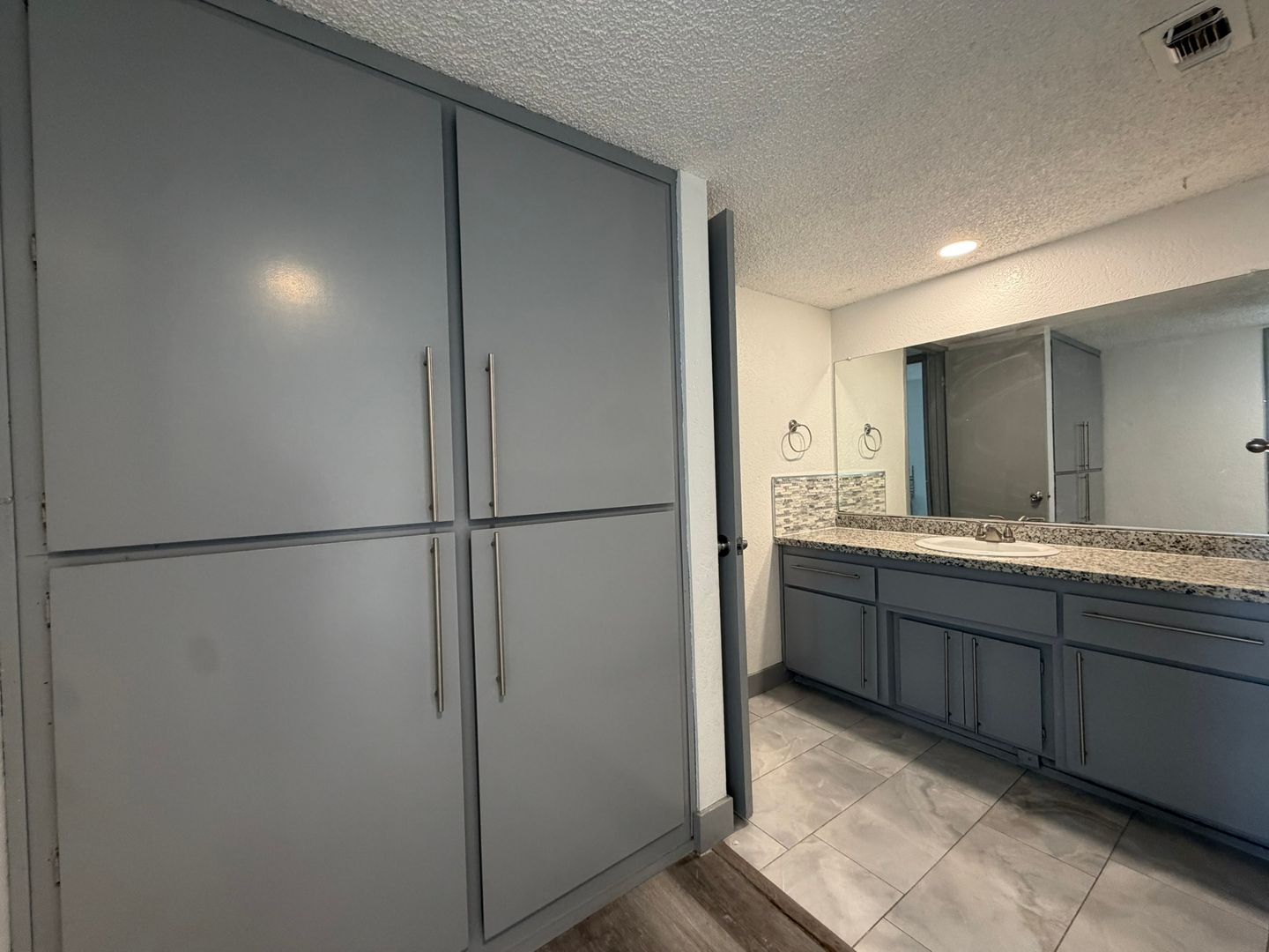 2724 El Caprice Drive  - Rancho Cordova - California - 2 bed, 2.5 bath rental property