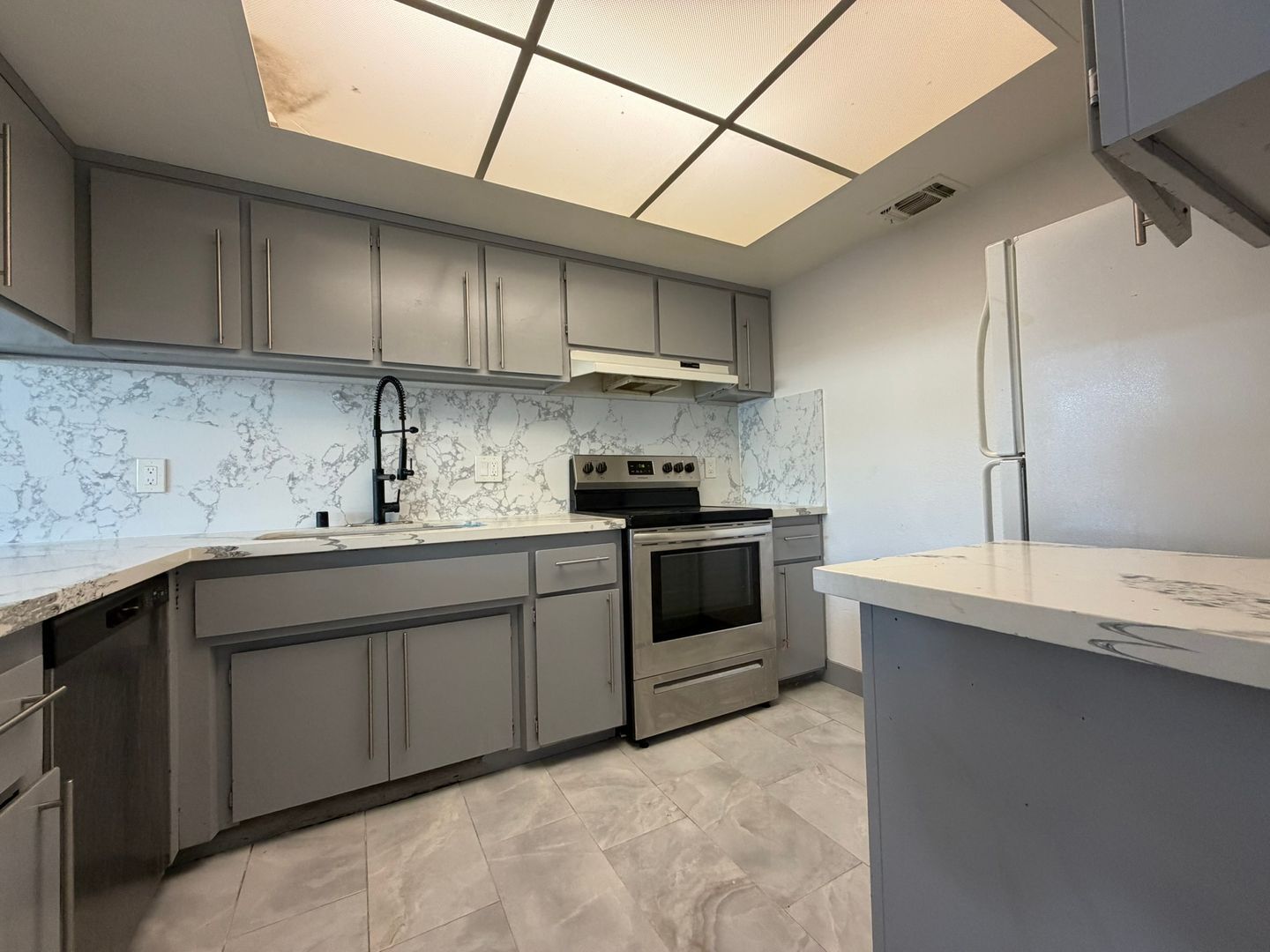 2724 El Caprice Drive  - Rancho Cordova - California - 2 bed, 2.5 bath rental property
