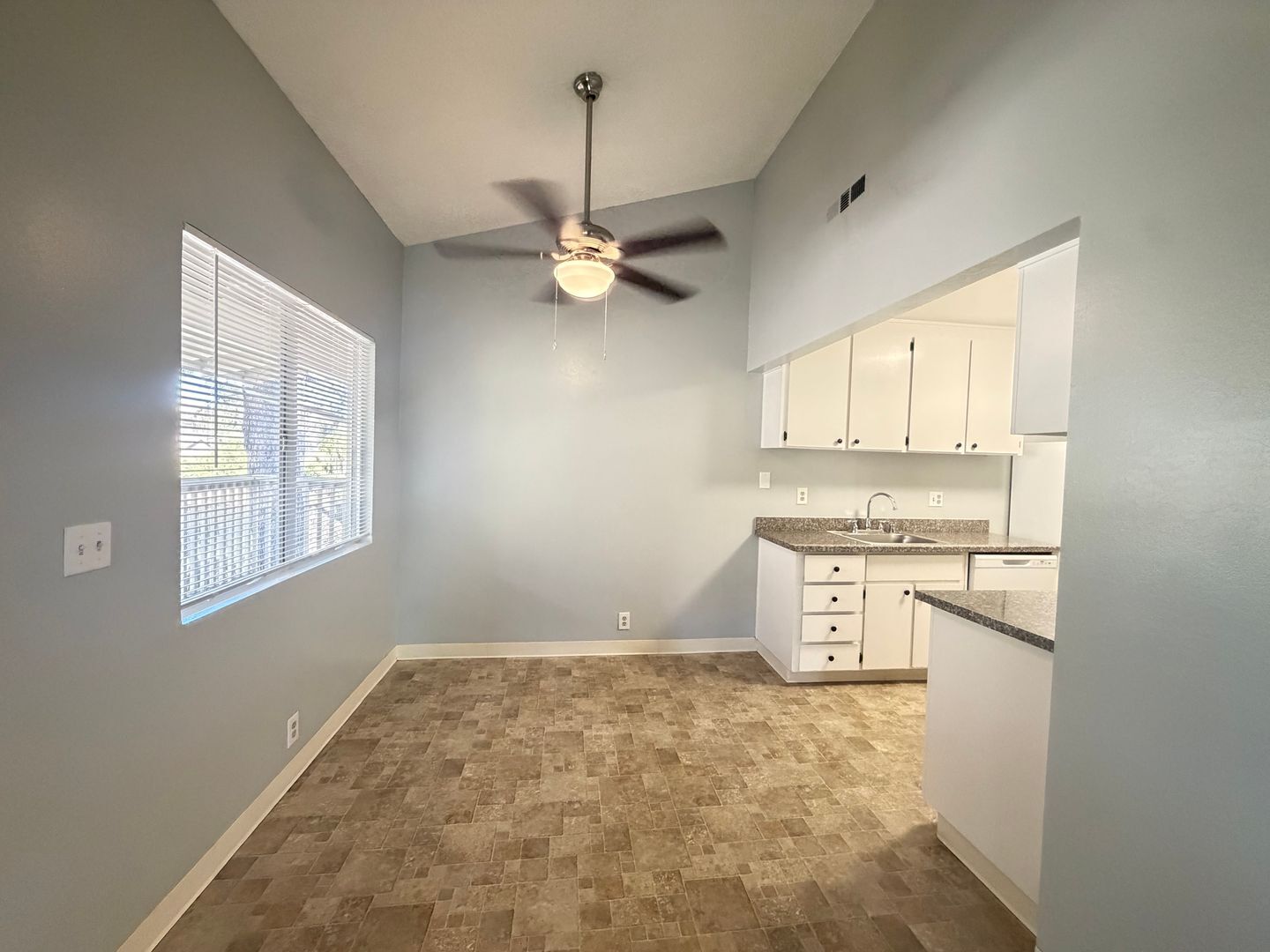 2800 Dover Ave - Fairfield - California - 1 bed, 1 bath rental property